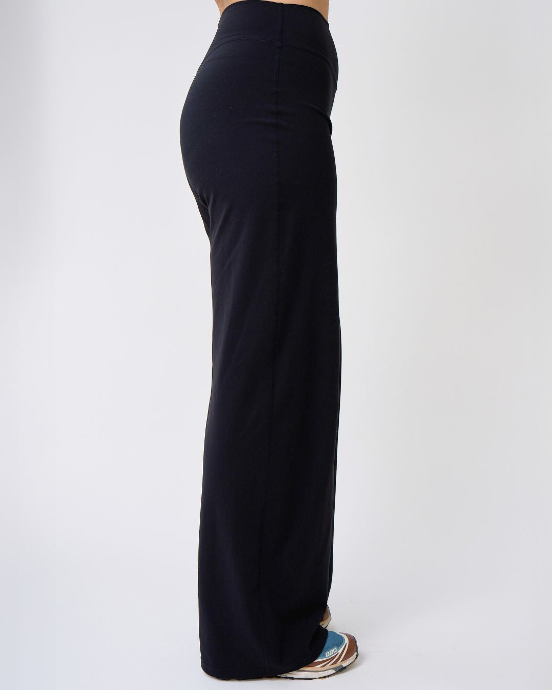 SOFT SCULPT BOTTOMS