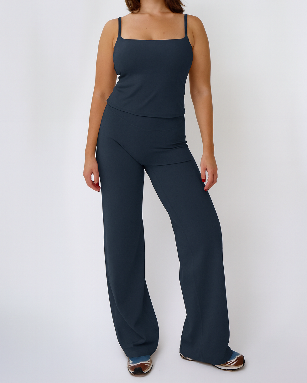 SOFT SCULPT STRAIGHT LEG PANTS