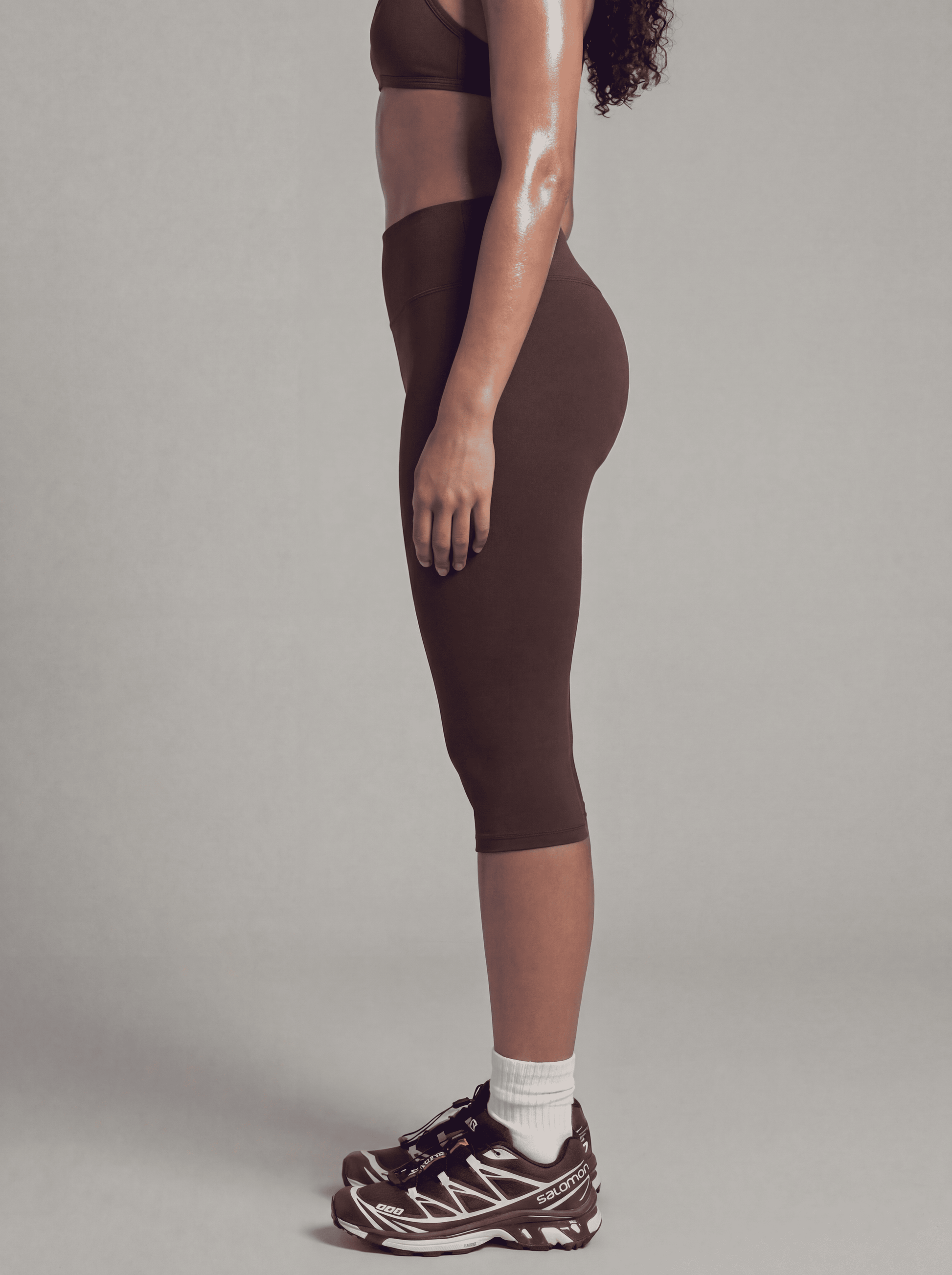 BARE CAPRIS