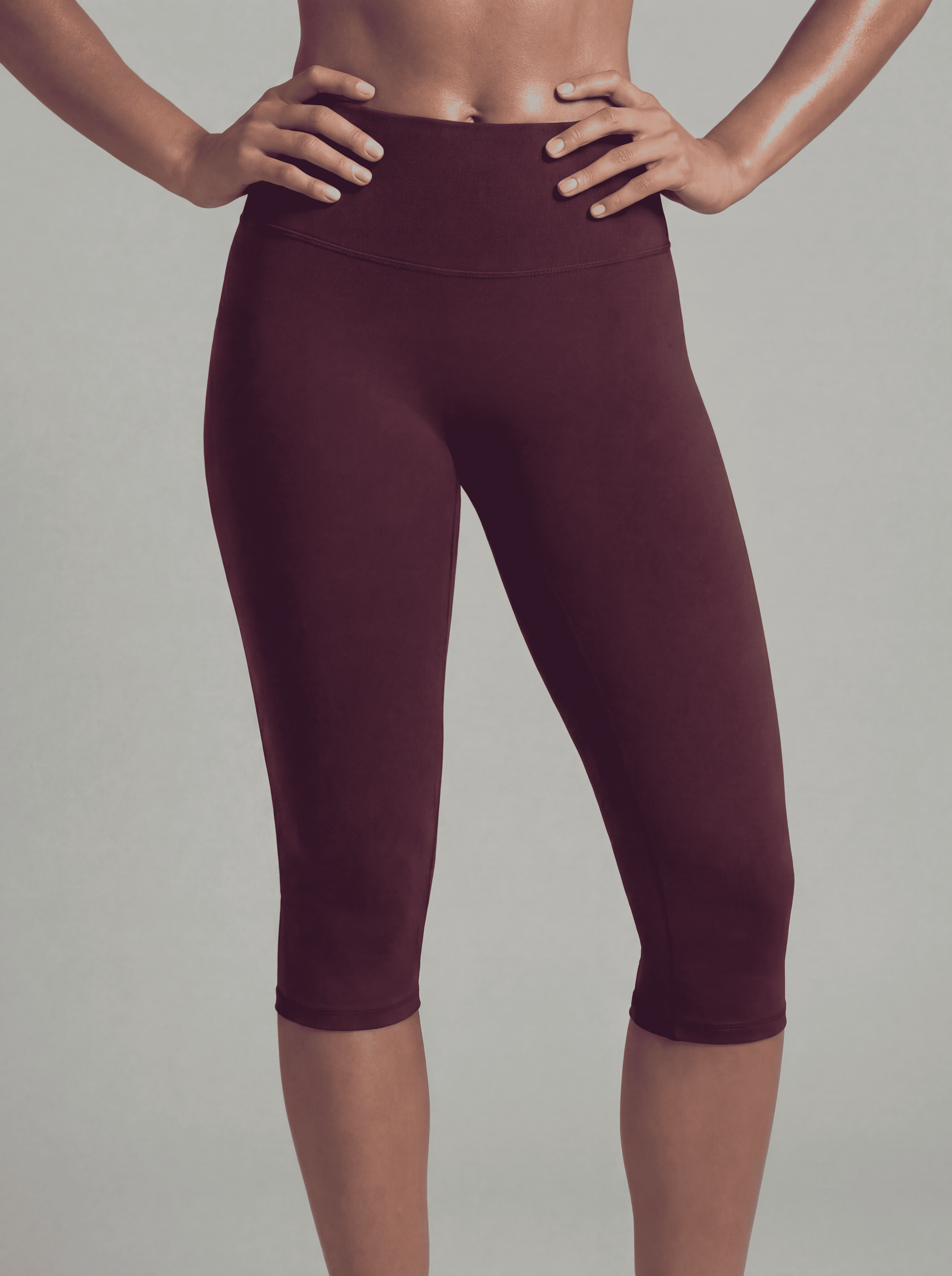 BARE CAPRIS