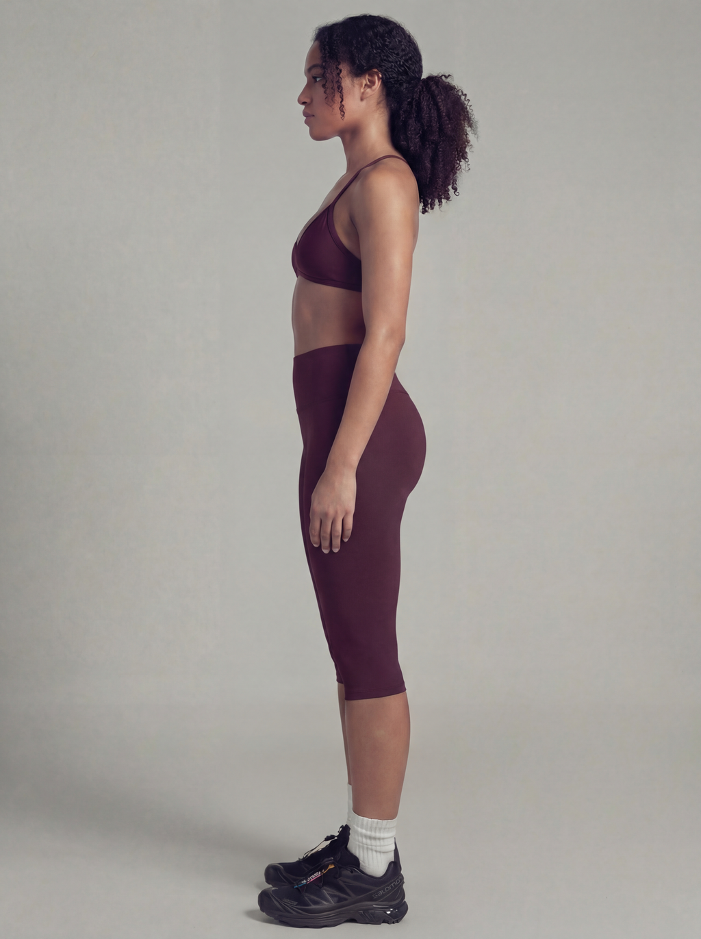 BARE CAPRIS