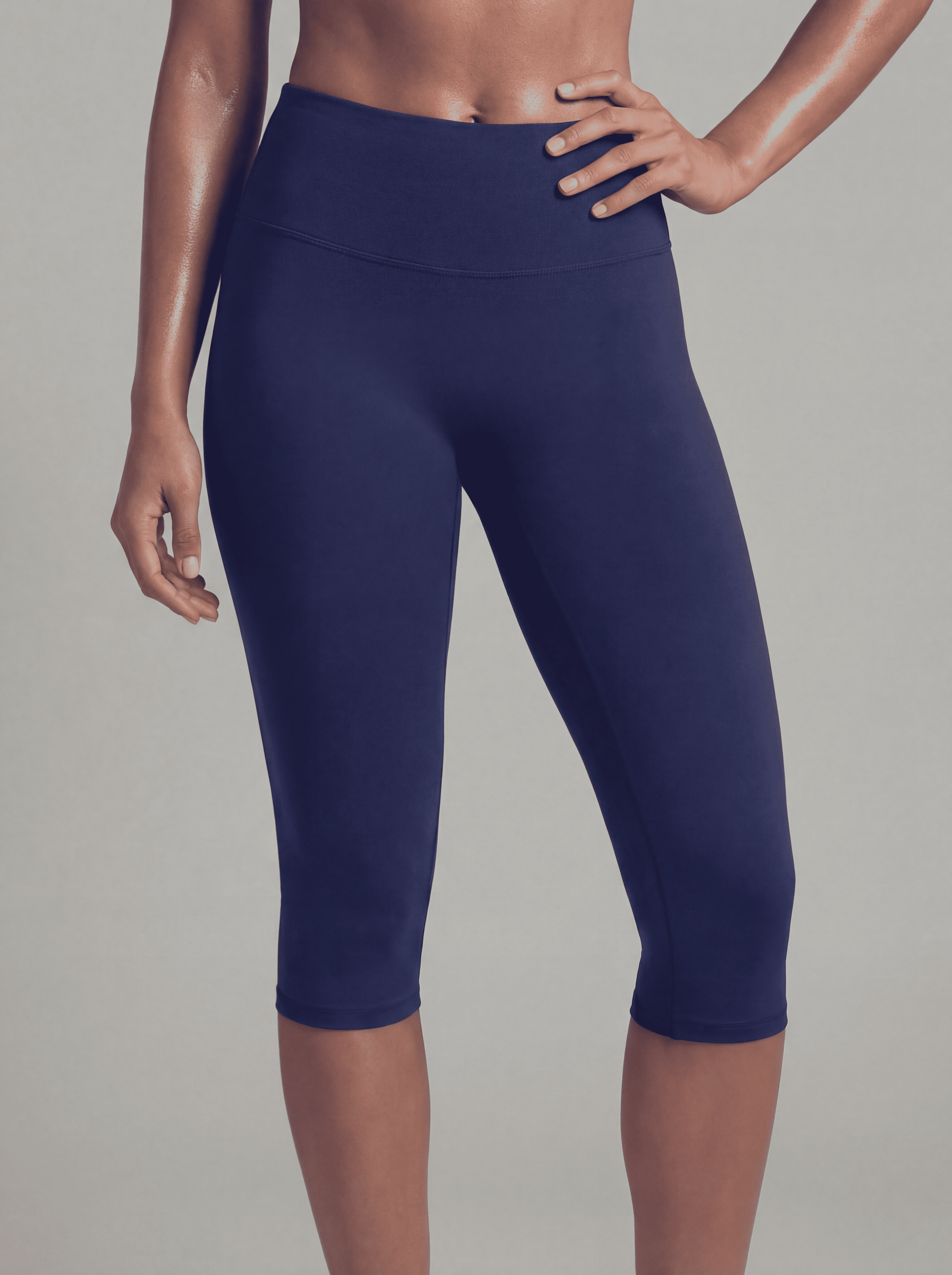 BARE CAPRIS