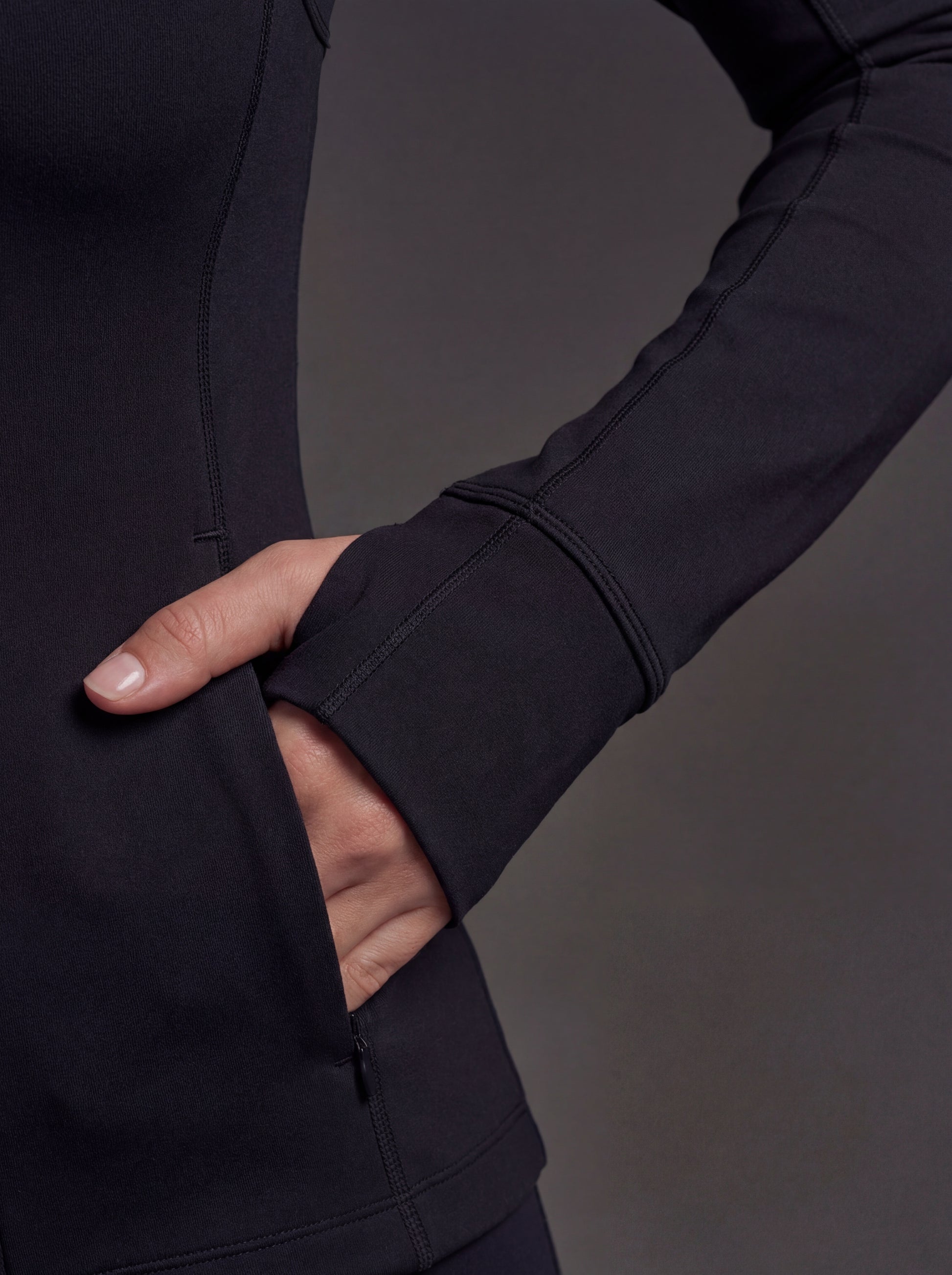 CONTOUR ZIP JACKET
