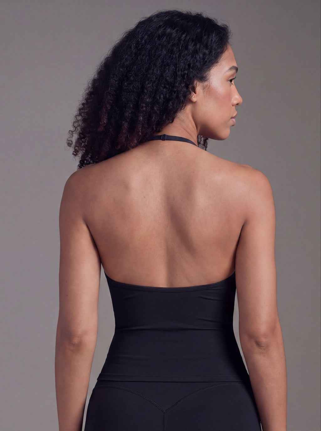 SOFT SCULPT HALTER TOP