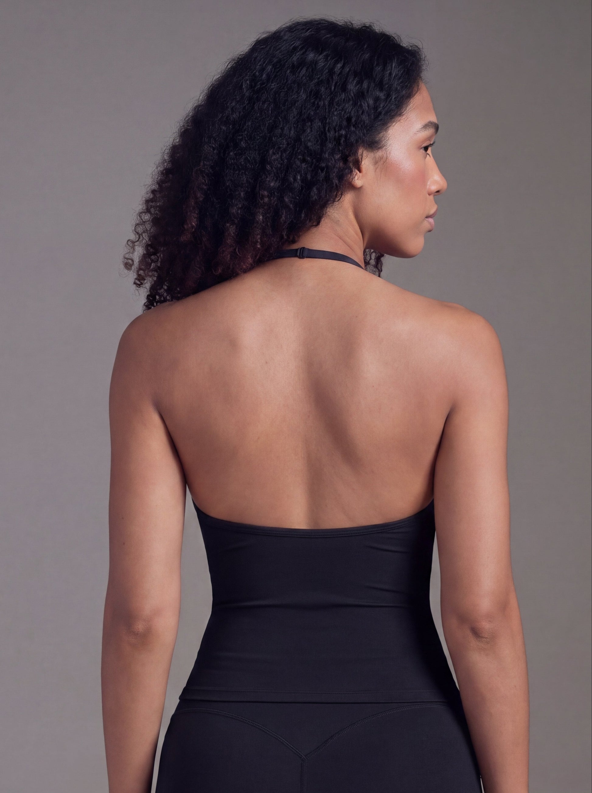 SOFT SCULPT HALTER TOP