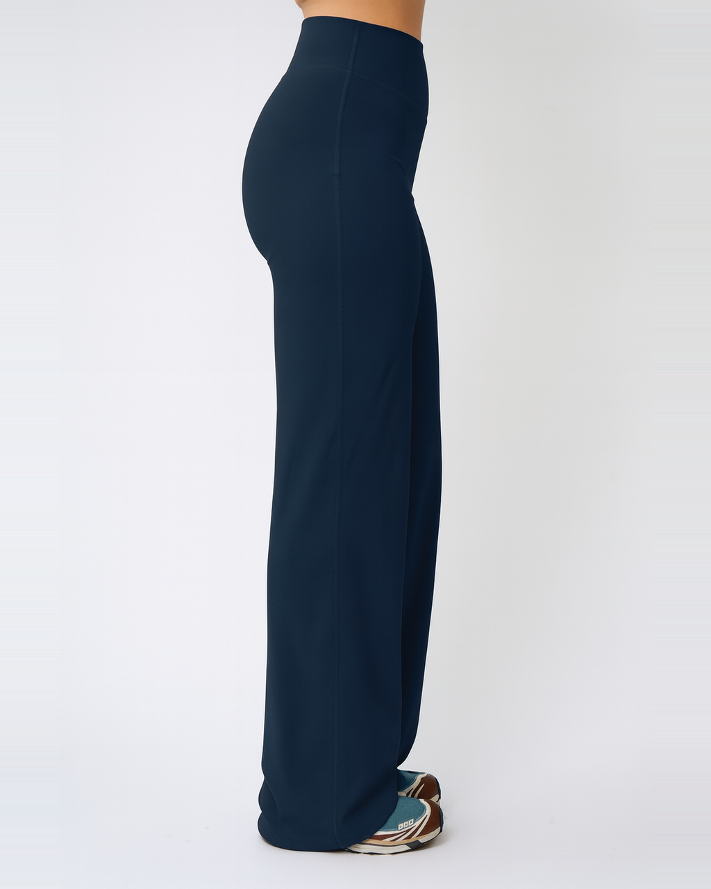 SOFT SCULPT STRAIGHT LEG PANTS