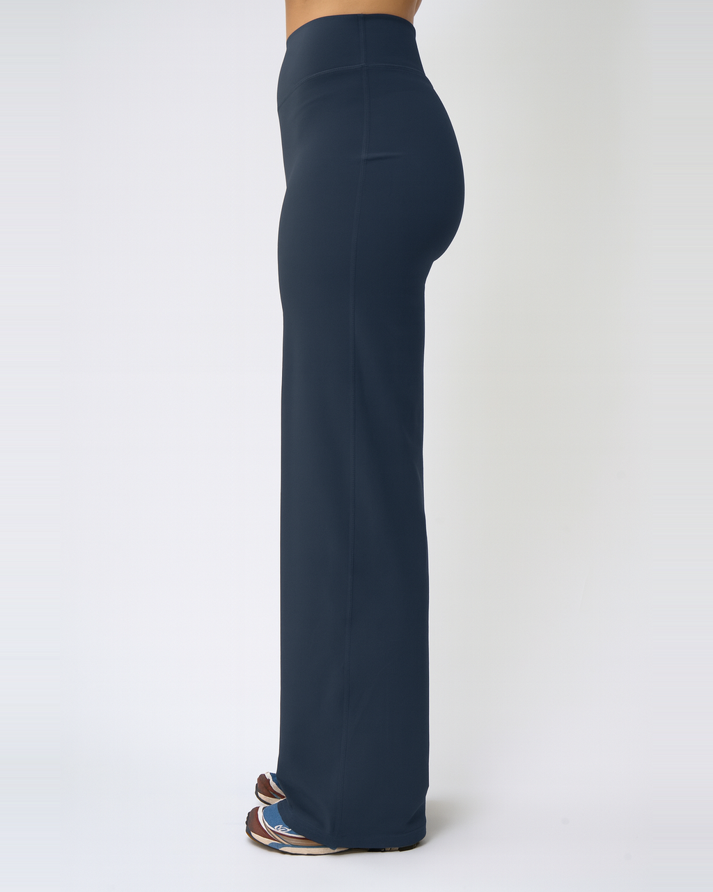 SOFT SCULPT STRAIGHT LEG PANTS