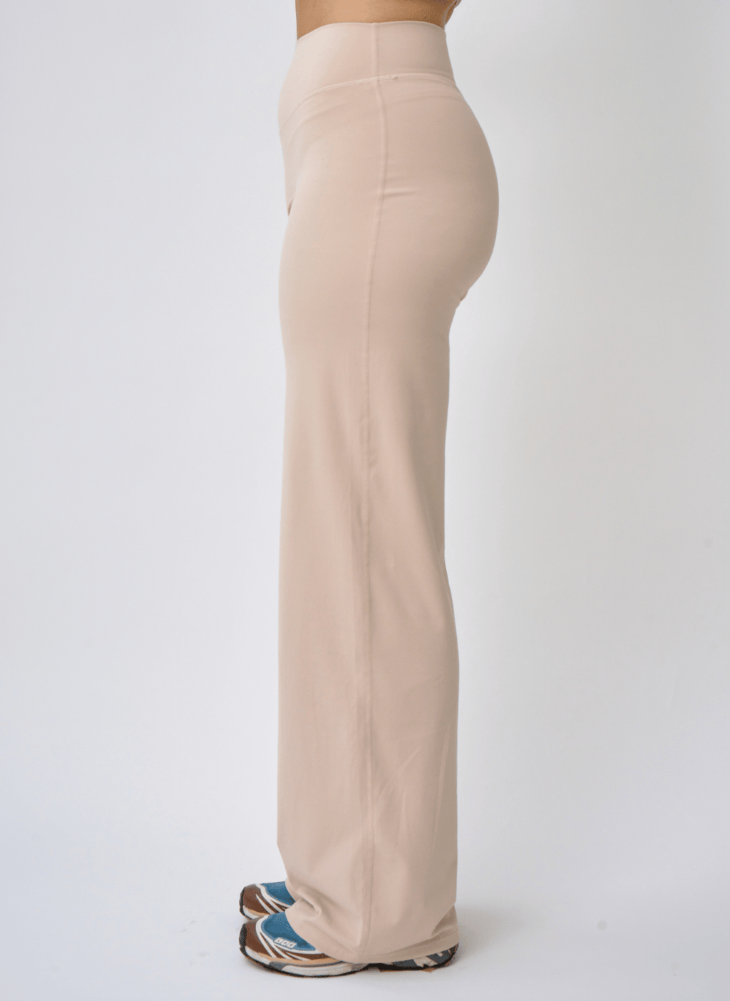SOFT SCULPT BOTTOMS