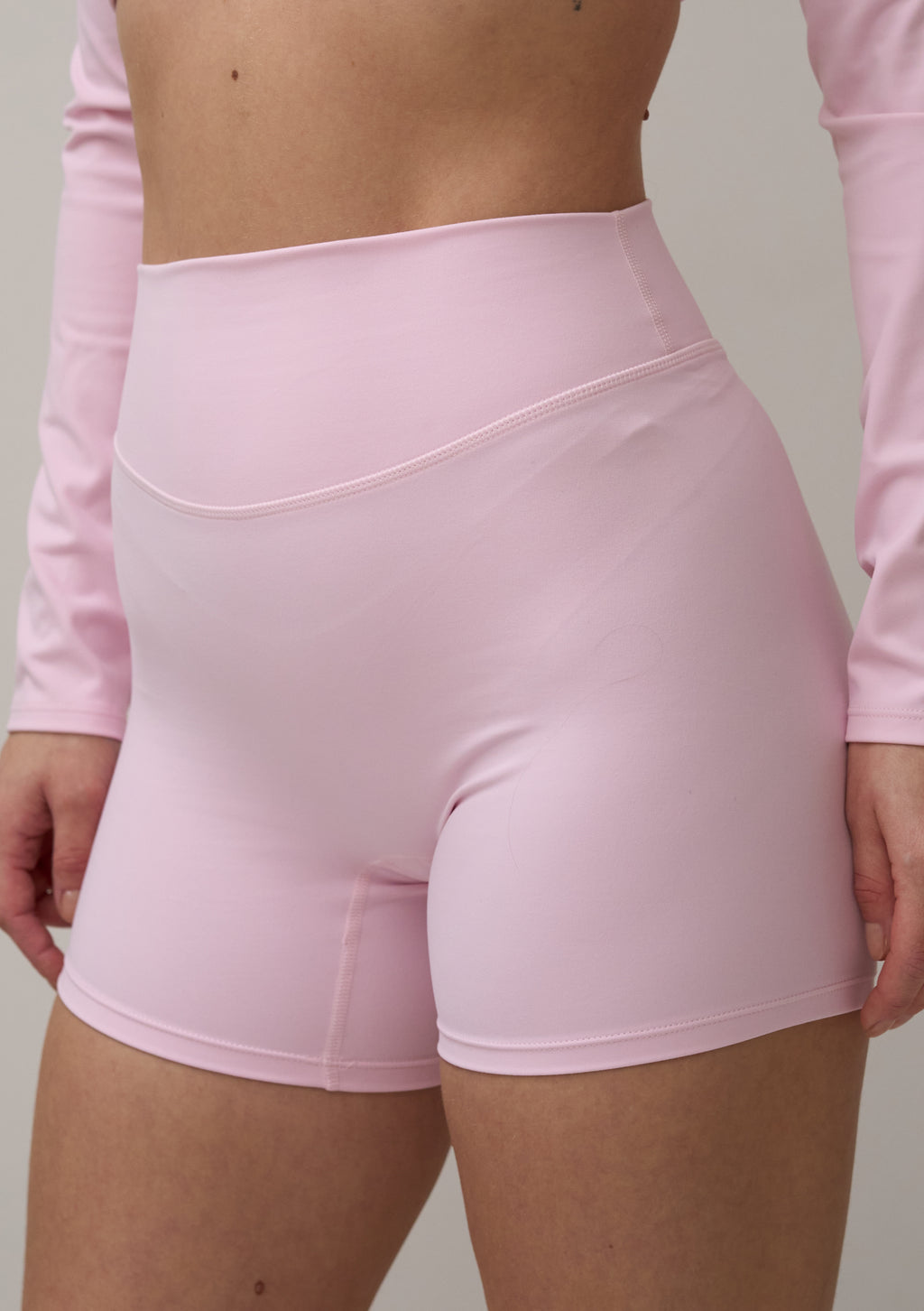 SOFT SCULPT SHORTS