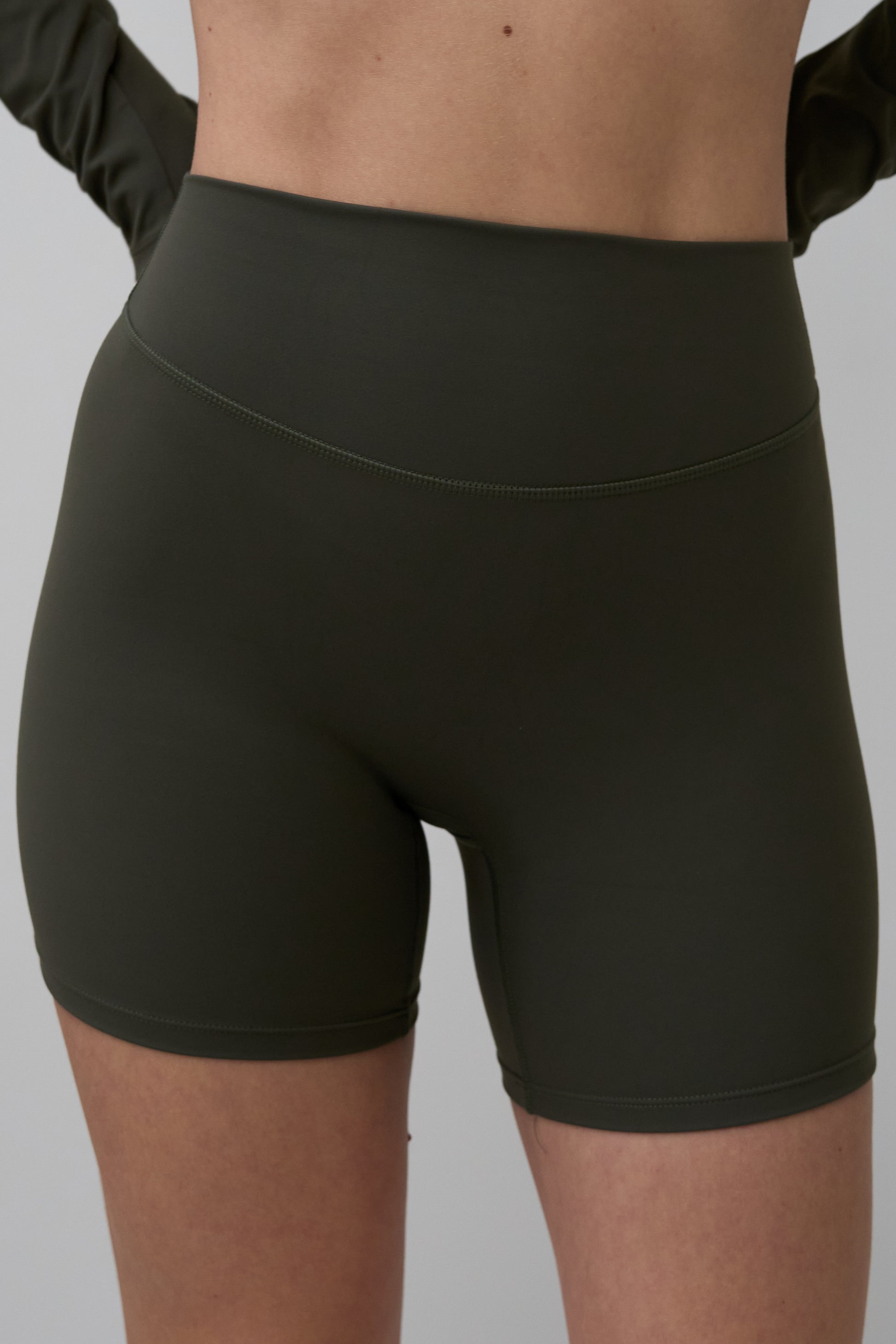 SOFT SCULPT SHORTS