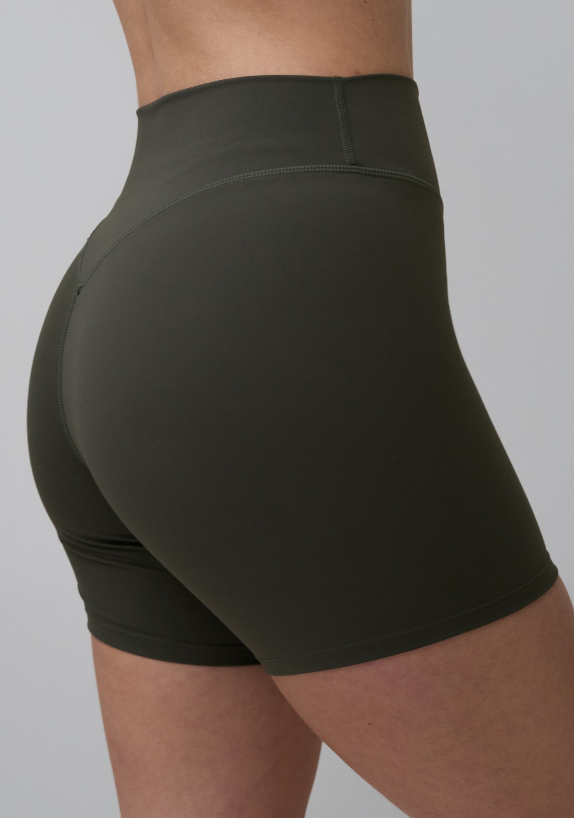 SOFT SCULPT SHORTS