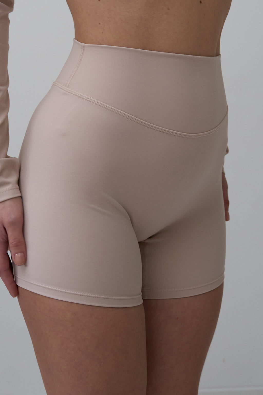 SOFT SCULPT SHORTS